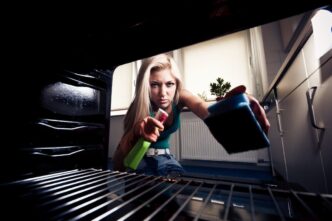 Jak wyczyścić piekarnik domowymi sposobami – sprawdzone metody 9 jak wyczyścić piekarnik domowymi sposobami