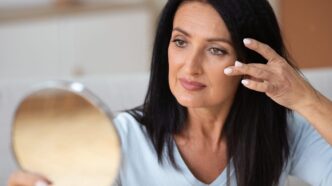 jak dbać o skórę po 50 roku życia